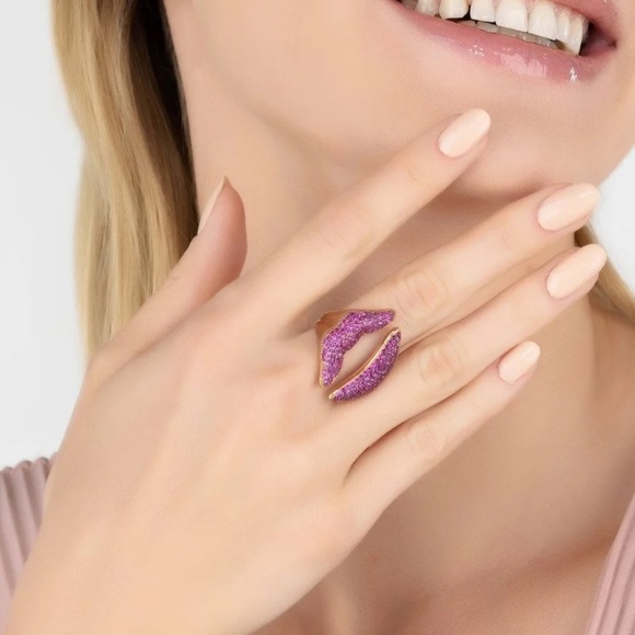 LATELITA KISS ME LIPS RING ROSEGOLD - Picture 3 of 15